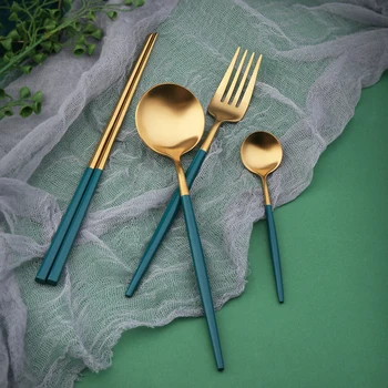 Didmeninė Dropshiping sidabro, nerūdijančio plieno, Tamsiai Žalia, Aukso ir senovinių stalo įrankiai stalo šaukštas valgomasis peilis nustatyti, korėjiečių virtuvė