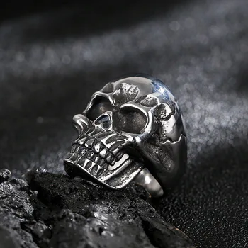 Europos ir Amerikos kūrybos titano plieno kaukolės žiedas vyrų roko stiliaus žiedas