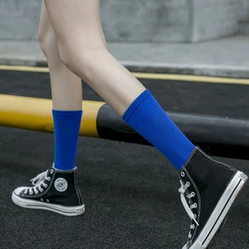 Interneto įžymybė populiarus karšto stiliaus Japonų ir korėjiečių vidurinės mokyklos mergaičių aukštos kojinės prarasti gryna spalva dvigubos adatos, mezgimo medvilnės