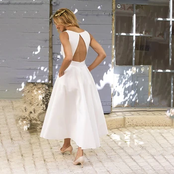 Moterų Vasaros Seksualus Giliai V-kaklo Balta Backless Satino Midi Suknelė Naują Atvykimo 2021 Mados Elegantiškas Didelis Apačia be Rankovių Suknelės