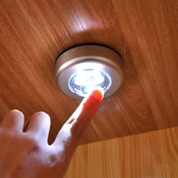 Naktį Šviesos Mini LED Baterija Belaidžio Spinta Kabineto Sienos Naktį Lempa Virtuvės Bakstelėkite Miegamojo, Koridoriaus Touch Stumti Saugumo Lempos