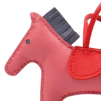 Nekilnojamojo odos grandines spalvinga mini arklys su kutas ponis paketų prižiūrėtojų raktinę moterų žavesio maišelio laikiklį pakabukas automobilių ornamentu keychains 2021