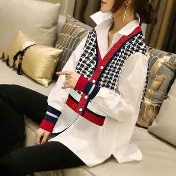 Užsienio stiliaus dizaino prasme megzti sujungimas marškinėliai moteriški balti vidutinio ilgio viršų mados 2021 m. pavasarį naujas